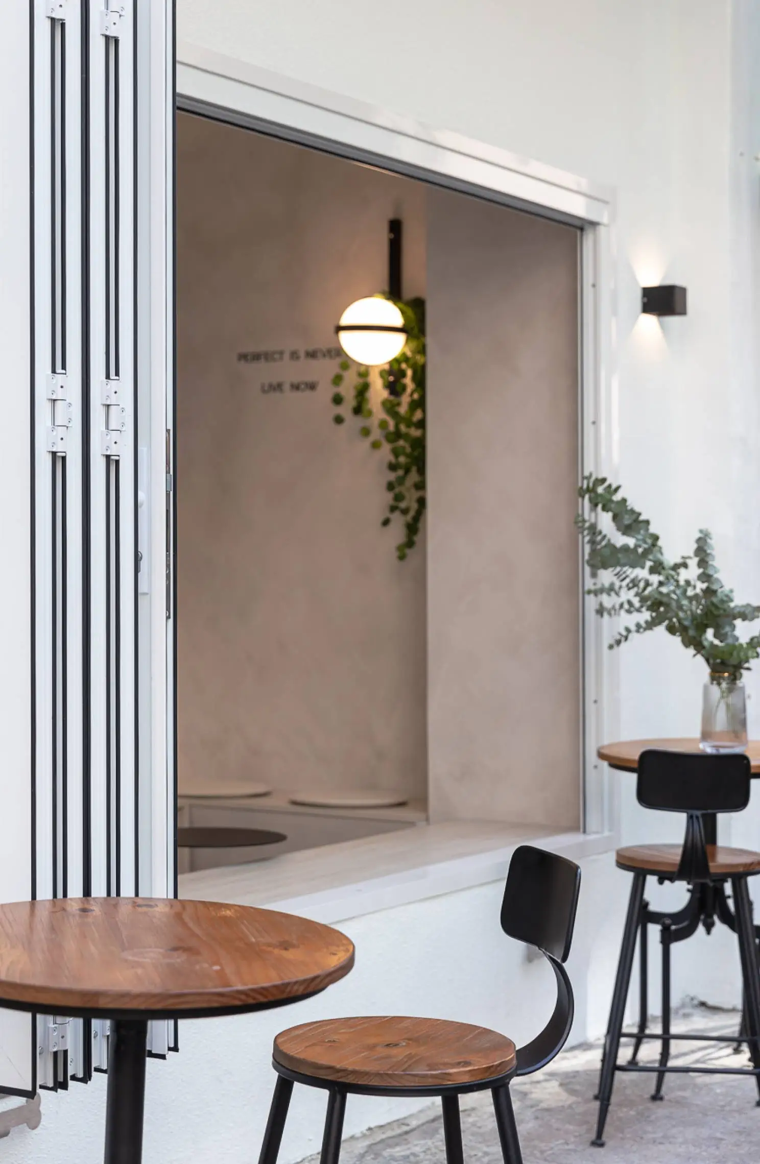 Heyday Café | Cafe design showcase